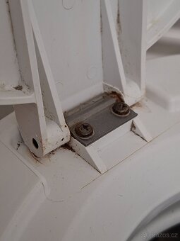 Vířivá pračka a odstředivá ždímačka - 5