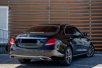 Mercedes-Benz E trieda Sedan 400 4MATIC A/T - 5