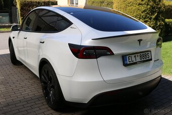 Tesla Model Y Performance Berlín, Tažné - 5