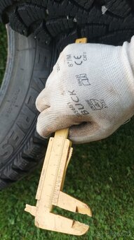 2ks zimní/ 2ks letní pneu 195/65 R15 - 5