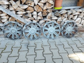 P: Poklice UNI R15 4ks - 5