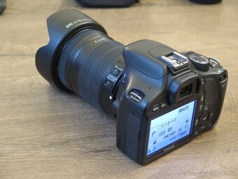Canon EOS 550D + objektiv Canon 18-135 mm IS - 5