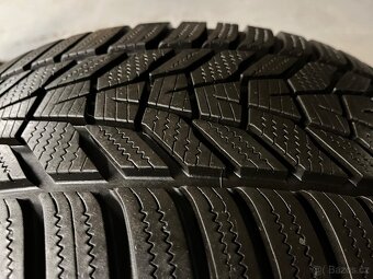 235/45 R19 Hankook Zánovní zimní pneu - 5