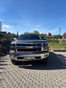 Chevrolet SILVERADO - 5