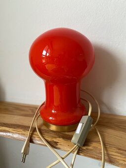 Retro červená lampa - 5