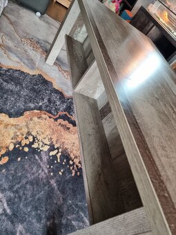 Konferenční stolek - 5