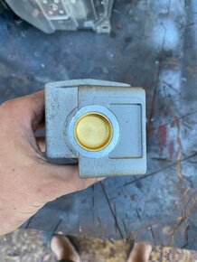EGR ventil OPEL VECTRA C (Z02) • 1.9 CDTI (F69) • 110 kW - 5