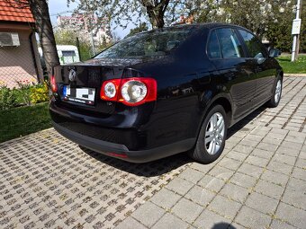 Vw Jetta sedan 1.9 TDI, 2009 - 5