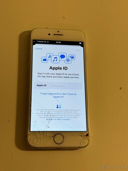 iPhone 8 64gb Silver, 77% batarie, Rozbito sklo - 5