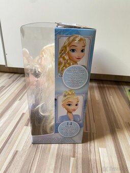 Česací hlava Elsa - 5