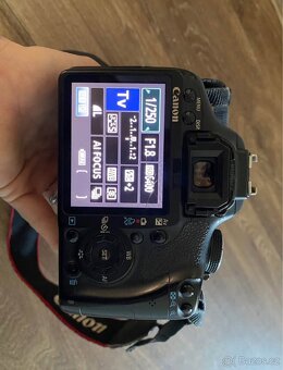 Set fotoaparátu Canon s příslušenstvím - 5
