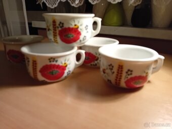 Retro talíře - 5