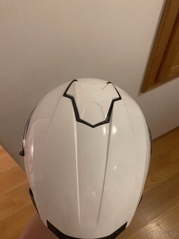 Helma Spark Airoh bílá 2022 velikost M - 5