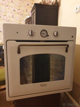 Vestavěná trouba Ariston Hotpoint FT 851.1 0 (OW)/HA - 5