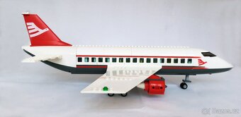 Lego velké letadlo - červenobílé - 5