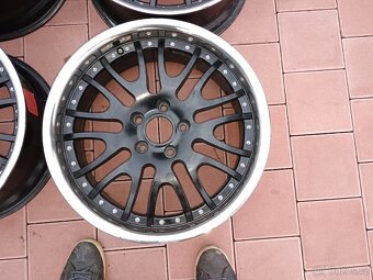 Ještě jsou na prodej 5x120 19 8,5J ET38 BMW Transportér - 5