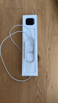 Apple Watch SE (2022) 40 mm Cellular - 5