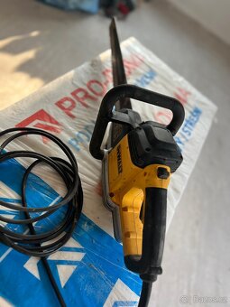Pila DeWALT DWE 397 QS - 5