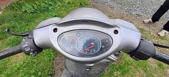 Aprilia Scarabeo - 5