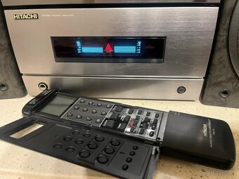 Špičková věž Hitachi HPT 10 s dálkou - 5