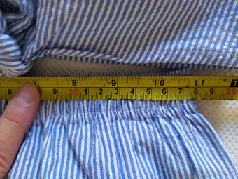 Nové pruhované top a šortky, H&M, vel. 128 - 5