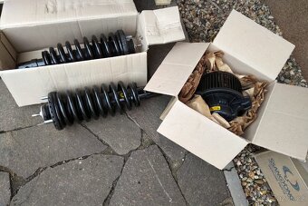 Přední Tlumiče + Pružiny, Set/Sestava Ssangyong Rexton I. - 5