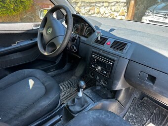 Škoda Fabia 1.4i16v - 5