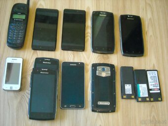 Sbírka mobilních telefonů - 5