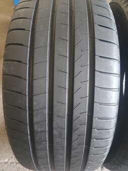 2xletní pneu 285/45/20.Bridgestone. - 5