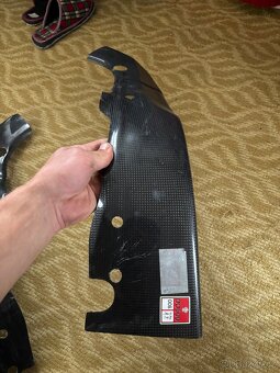 Karbonove kryty ramu na Yamaha R6 06-16 - 5