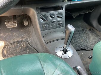 Volkswagen LUPO 3L - 5