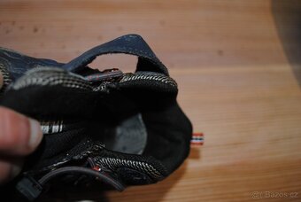 prodám dětské kotníkové boty Keen vel. 25/26 EU - 5