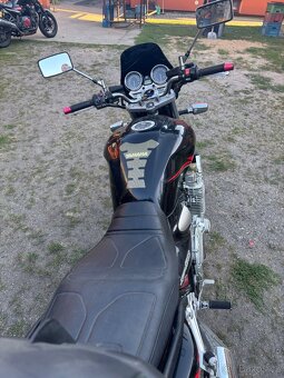 Yamaha XJR 1300 - 5