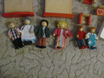 domeček pro panenky - 5