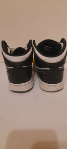 Jordan 1 Mid Yellow Ochre - 5