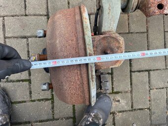 Brzděná náprava 3500 kg - 5