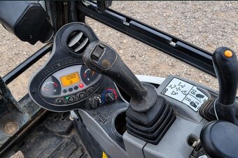 Minibagr.bagr bobcat e27 - 5