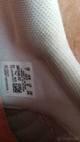 Prodám boty Puma vel.40,5 - 5