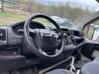 Citroen Jumper 2.2hdi 96kw. rv.13 havarovaný - 5