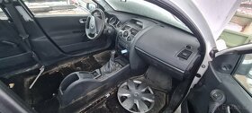 Renault Megane - 5