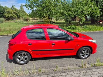 Peugeot 206+...spolehlivé auto za rozumnou cenu - 5