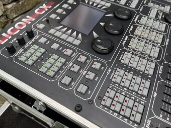 JB Lightning Licon CX + case - 5