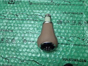 sportovní rukojeť řadící páky Seat Ibiza od 2017 s 5 rychlos - 5