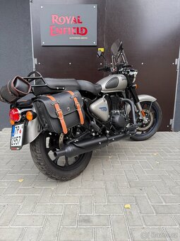Royal Enfield Classic 350 Dark Gunmetal Grey - 5