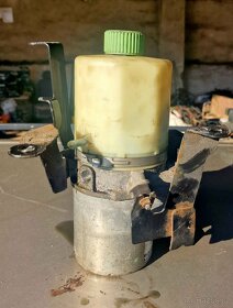 SERVOČERPADLO ŠKODA FABIA 1/2 - 5