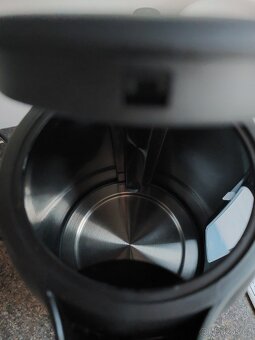 Elektrický varná konvice  1,7L - 5