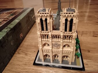LEGO Notre-Dame v Paříži - 5