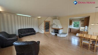 Prodej domu 6+1 s garáží a terasou, Panenské Břežany. - 5