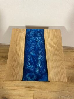 Epoxidový stůl ke křeslu - 5