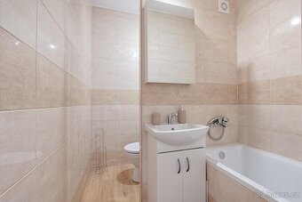 Pronájem družstevní garsoniery/33m2 - ul. Adamusova, Orlová  - 5